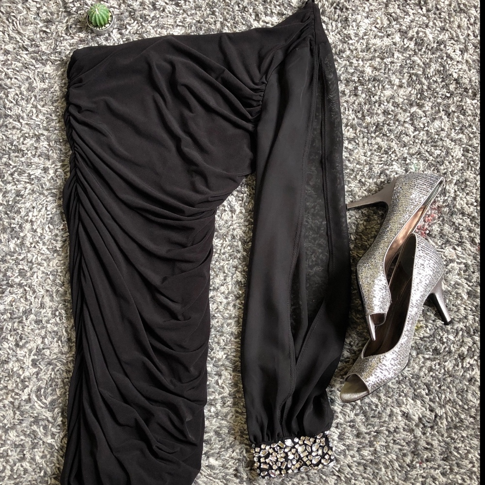 Jodi Kristopher One Shoulder